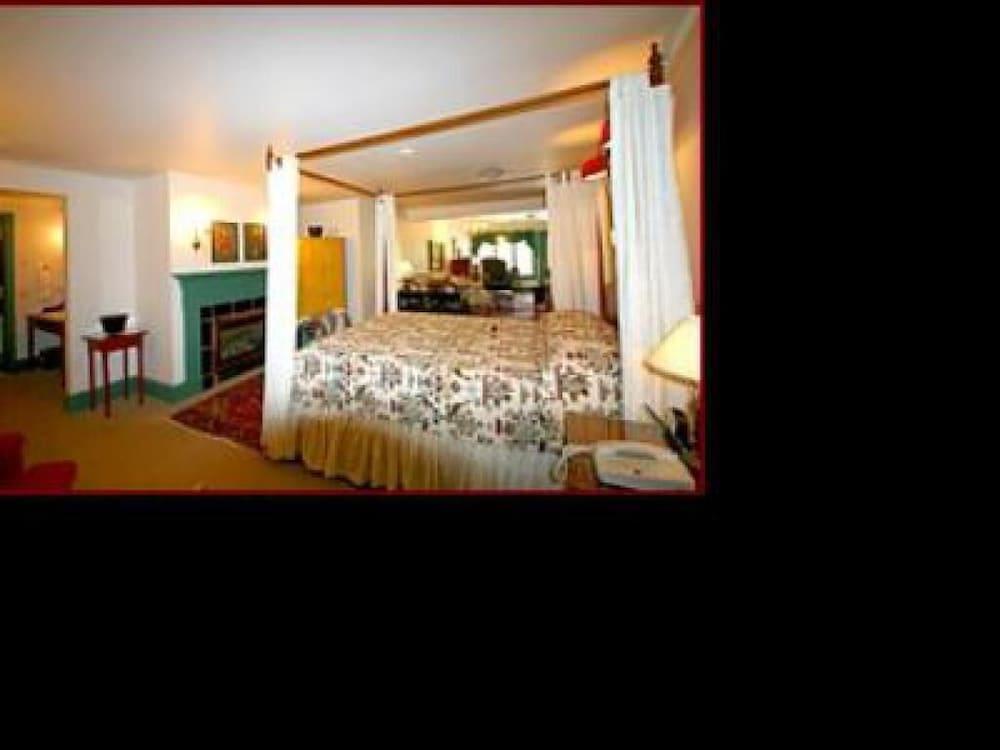 1896 House Country Inn & Motels photo 79