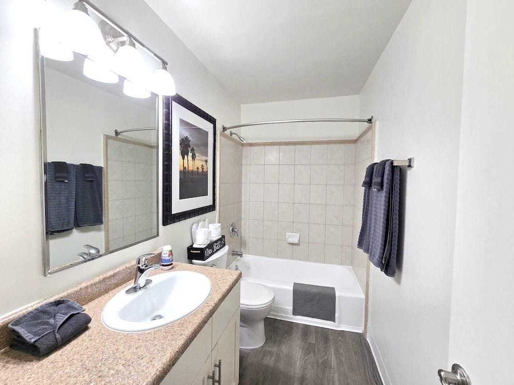 Executive Suites near Santa Monica photo 22