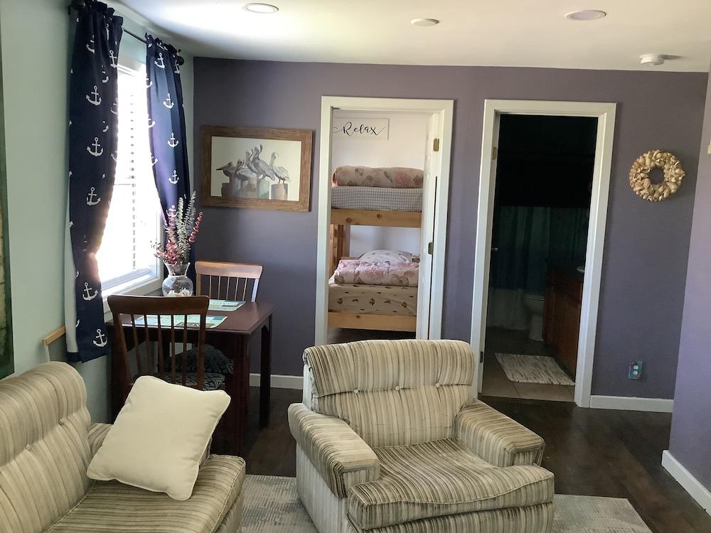 South Jetty Inn photo 42