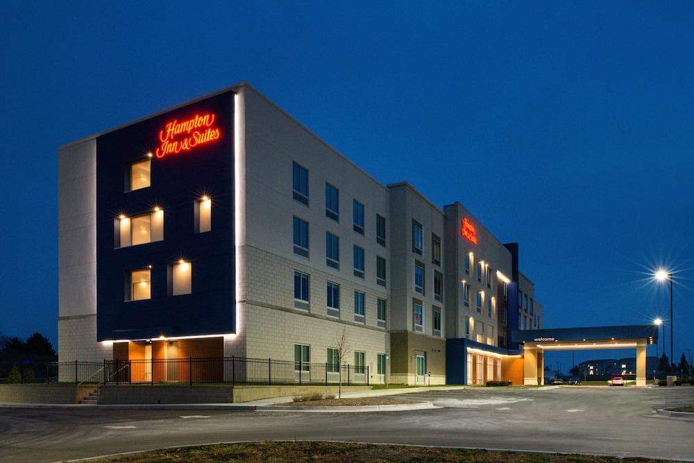 Hampton Inn & Suites Adrian photo 58