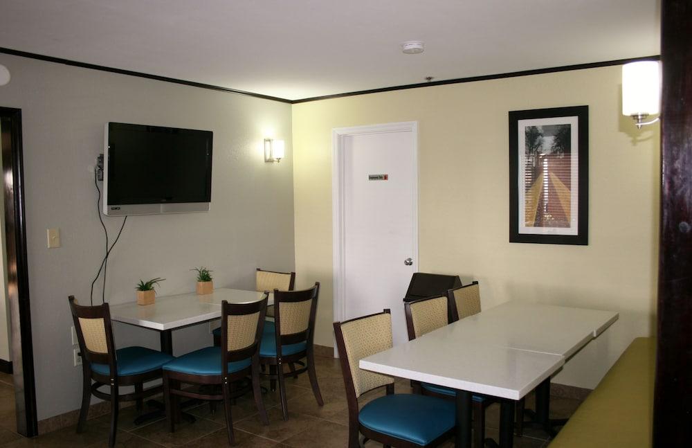 Bristol Arcadia Inn photo 31
