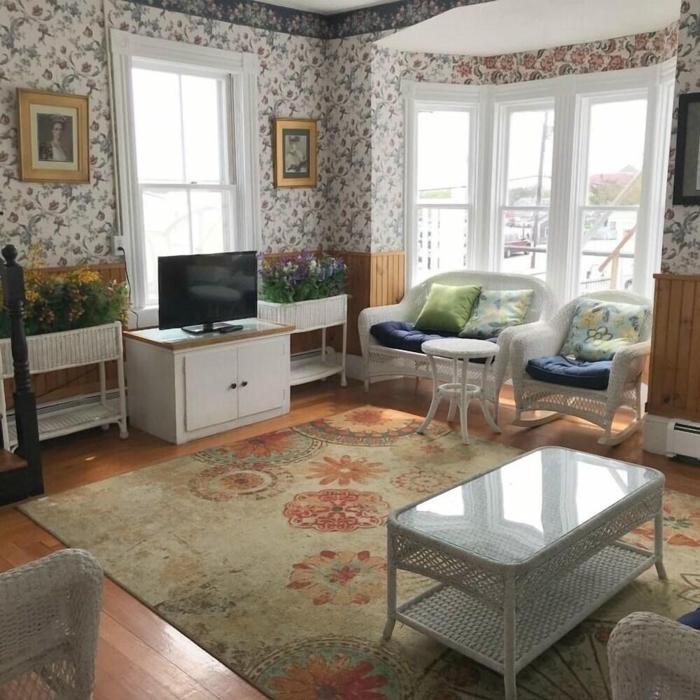 New Shoreham House Inn photo 6
