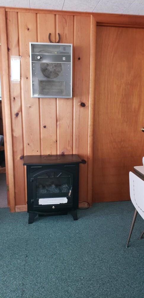 Chapel Hill Motel photo 22