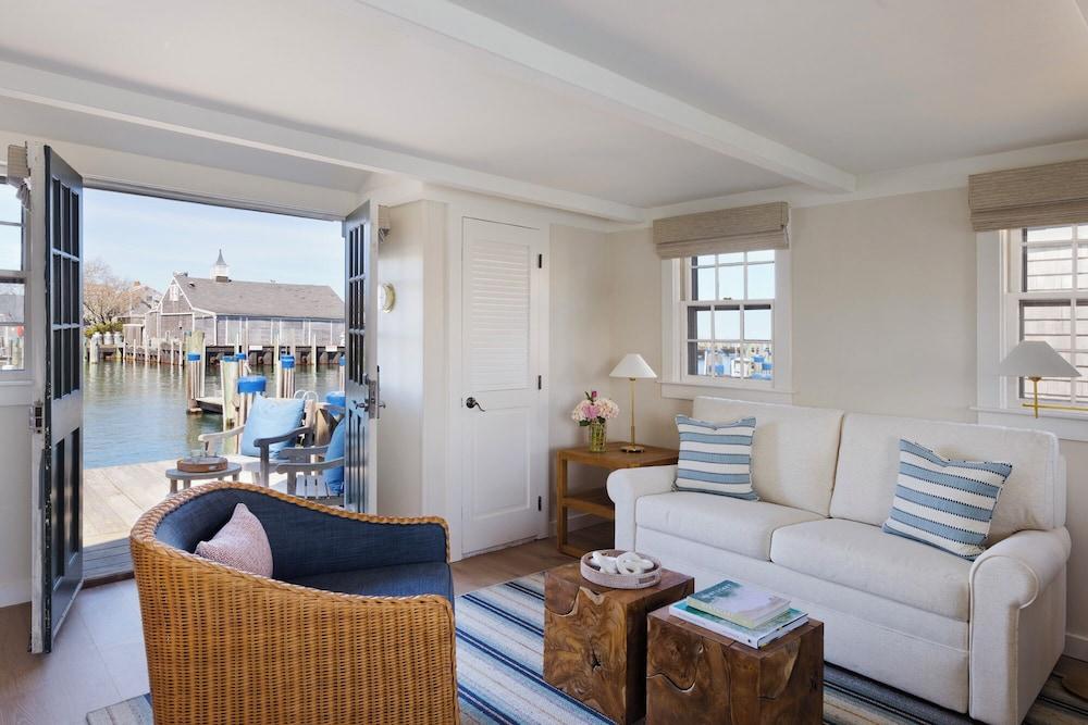 The Cottages at Nantucket Boat Basin photo 10