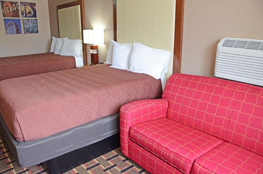 Heritage Grand Inn photo 40