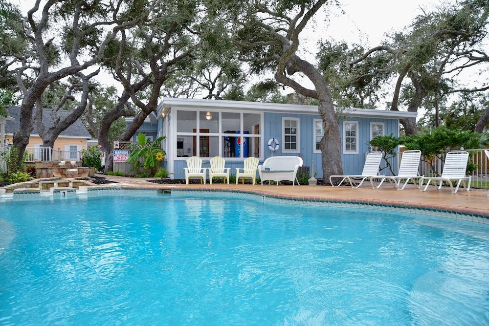 Pelican Bay Resort photo 47