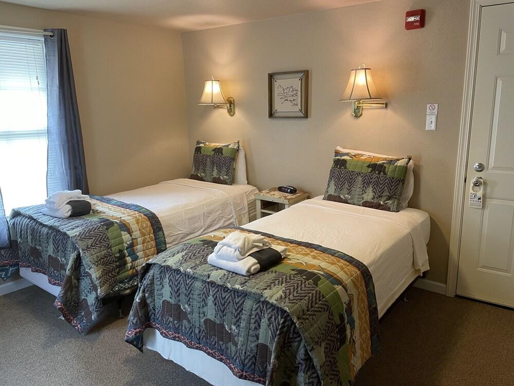 North Cascades Inn photo 6
