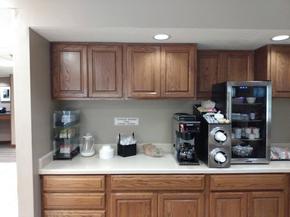 The Glenville Inn photo 12