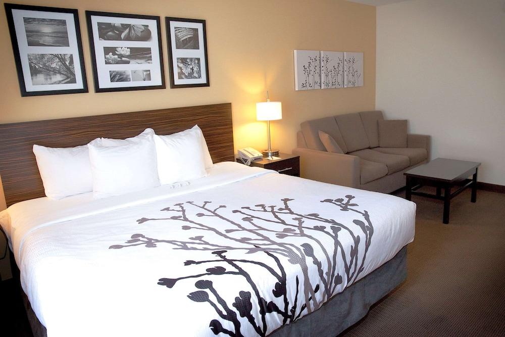 Sleep Inn & Suites Moundsville - Wheeling photo 32