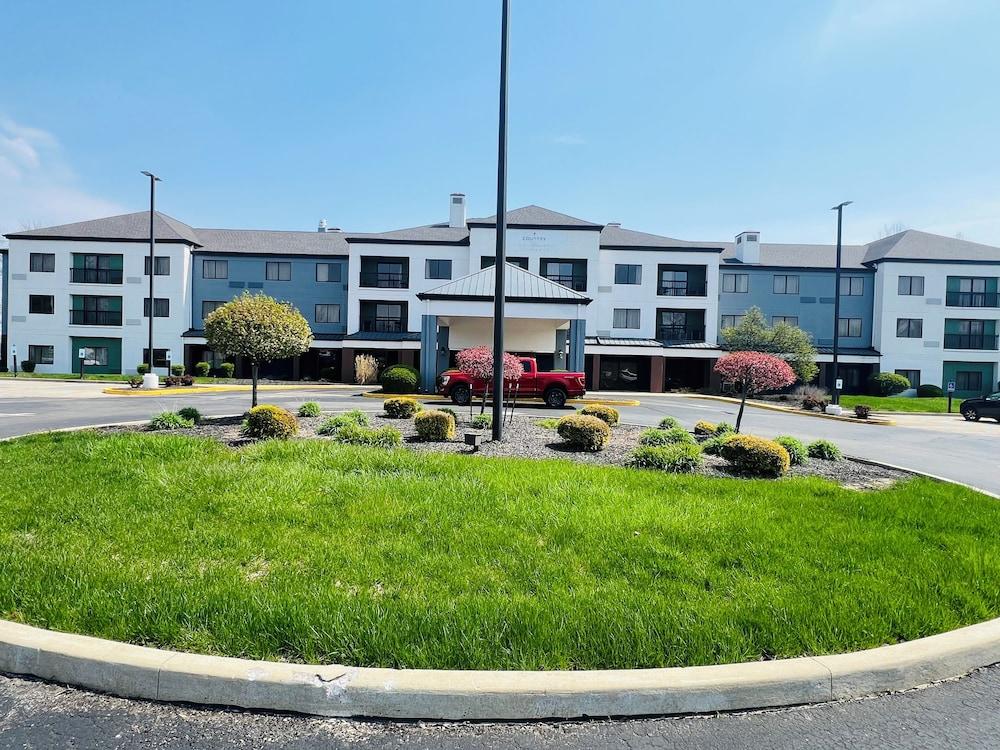 Country Inn & Suites by Radisson, Columbus-Edinburgh photo 18