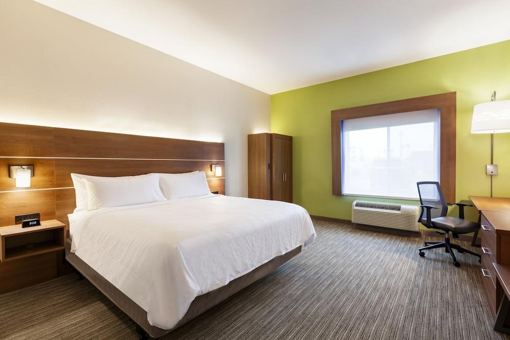 Holiday Inn Express Hotel & Suites Merced by IHG photo 33