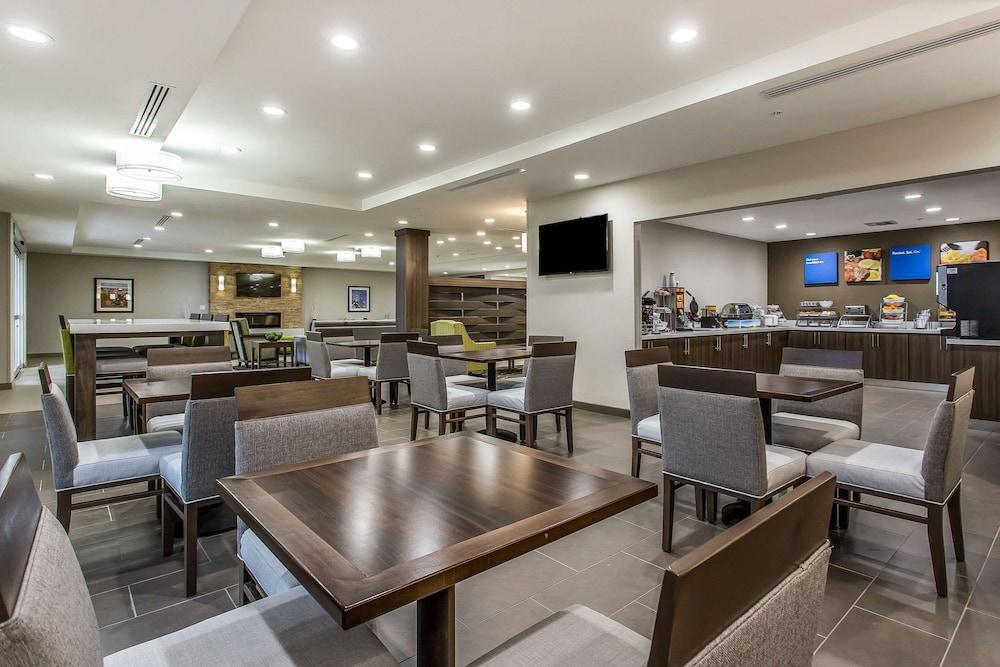 Comfort Inn & Suites Snyder photo 32