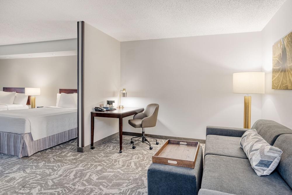 SpringHill Suites by Marriott Terre Haute photo 18