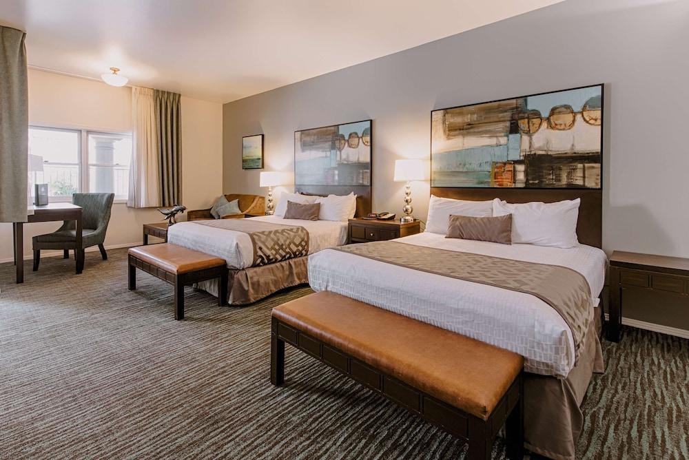 Tamarack Beach Resort Hotel photo 3