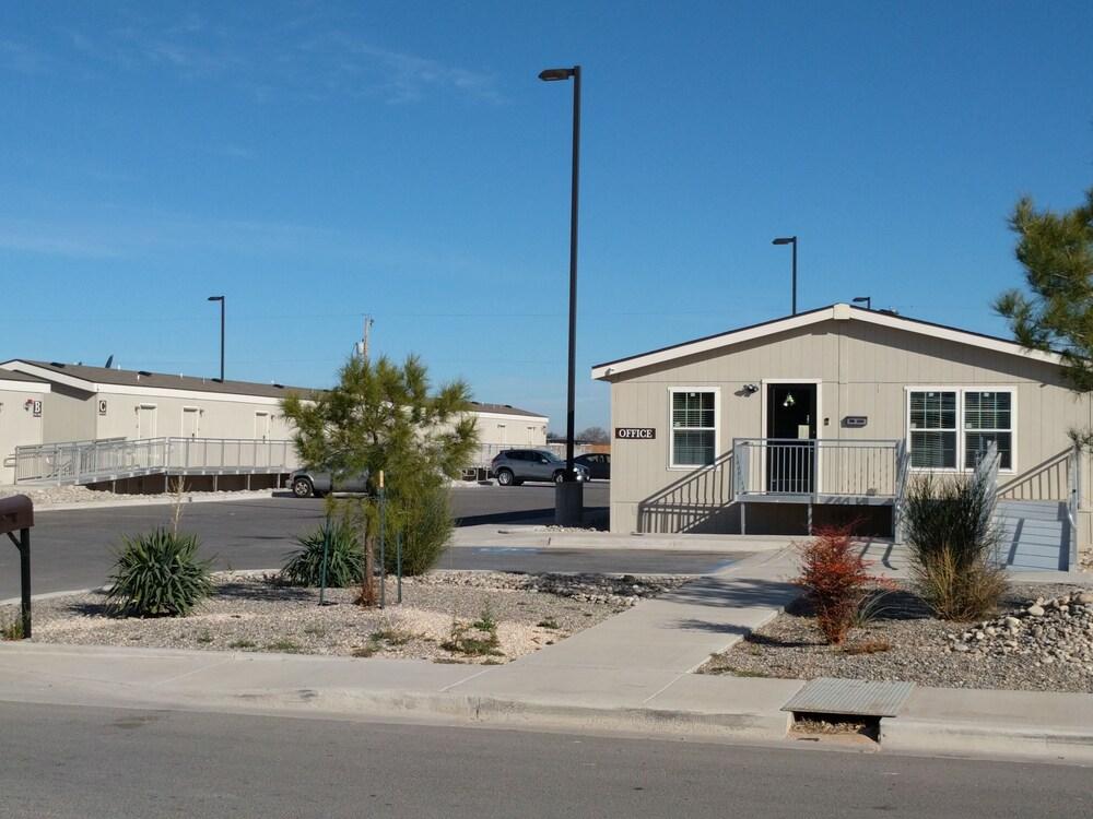 Shale Lodge photo 1