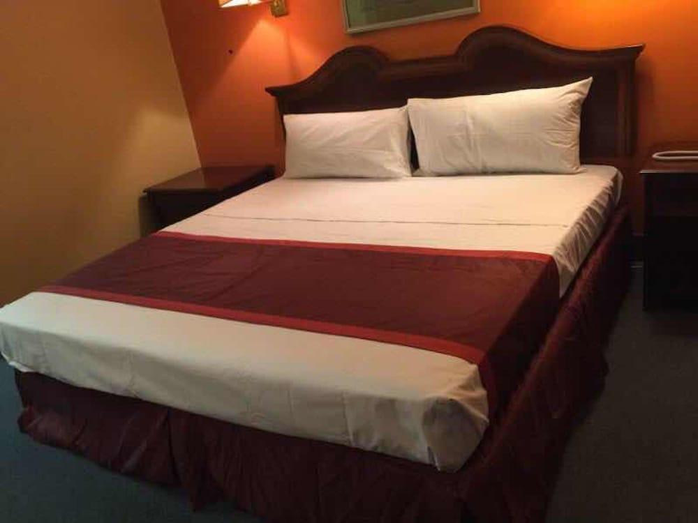 Motel 6 Bracey, VA – I-85 photo 23