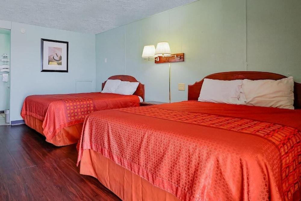 Route 66 Inn photo 8