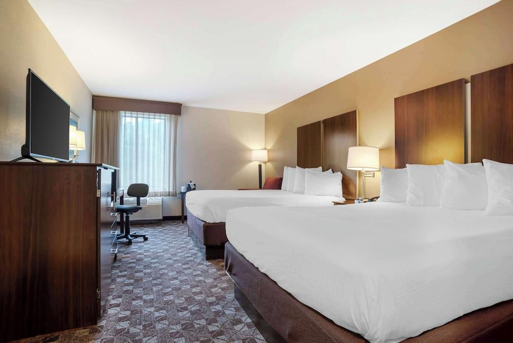 Best Western Plus Oak Mountain Inn photo 5