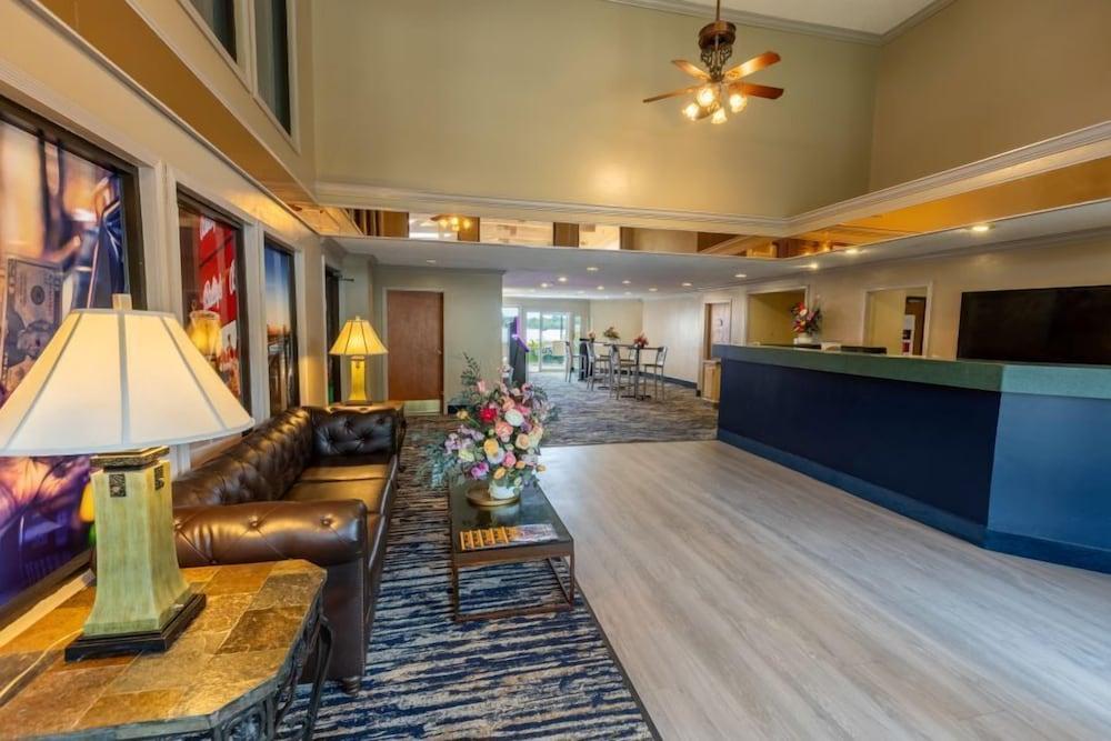 Bally's Vicksburg Casino Hotel photo 2
