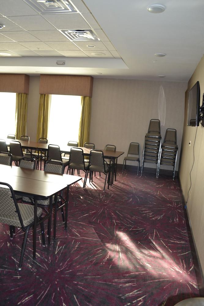 Quality Inn - Pratt photo 26