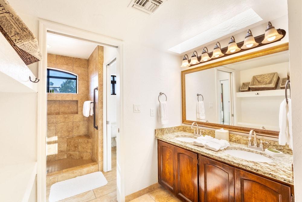 Scottsdale Camelback Resort photo 39