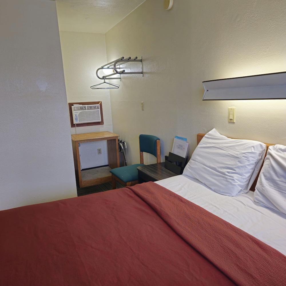 Home Motel Abbotsford photo 8
