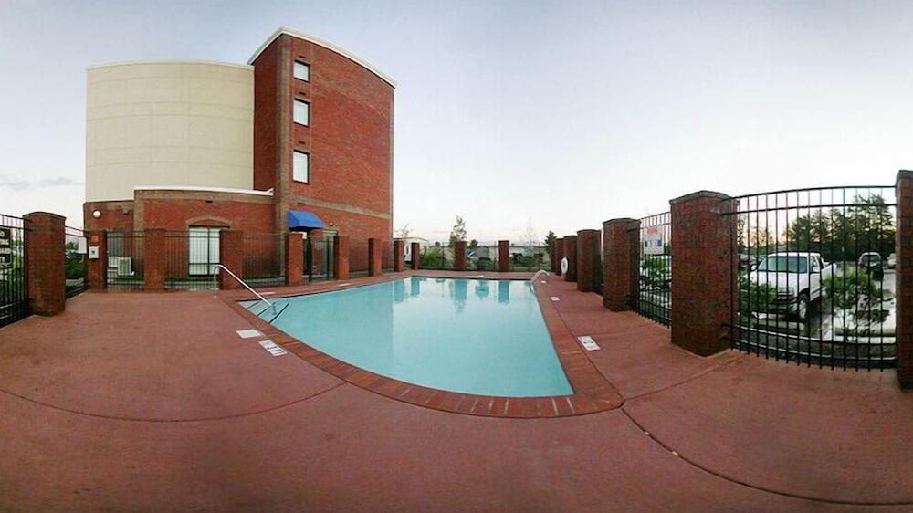 Comfort Suites Murfreesboro Shopping District photo 29
