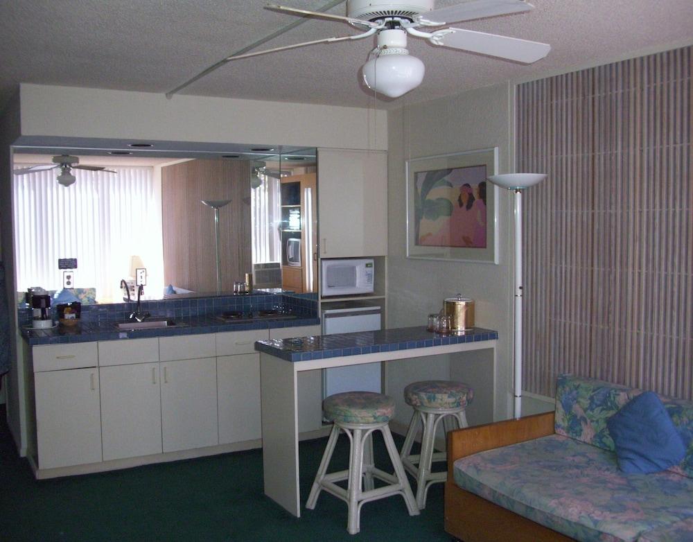 Kuhio Banyan Club photo 6