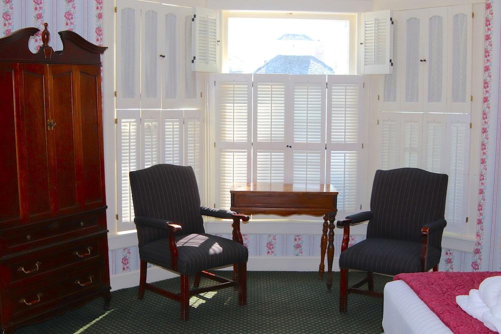 Inn on Mackinac photo 9