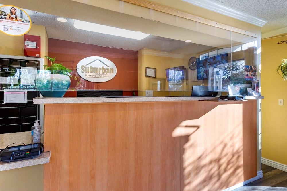 Suburban Studios Albuquerque Uptown photo 5