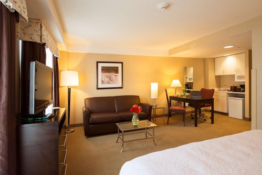 Hampton Inn & Suites Boston Crosstown Center photo 4