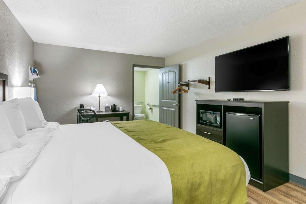 Rodeway Inn Kingston Springs photo 28