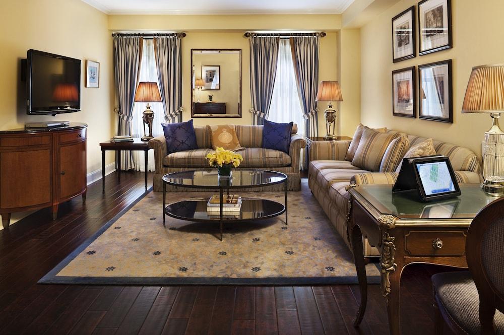 Hotel Plaza Athenee photo 21