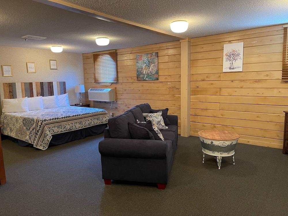 Paddle Wheel Inn photo 4