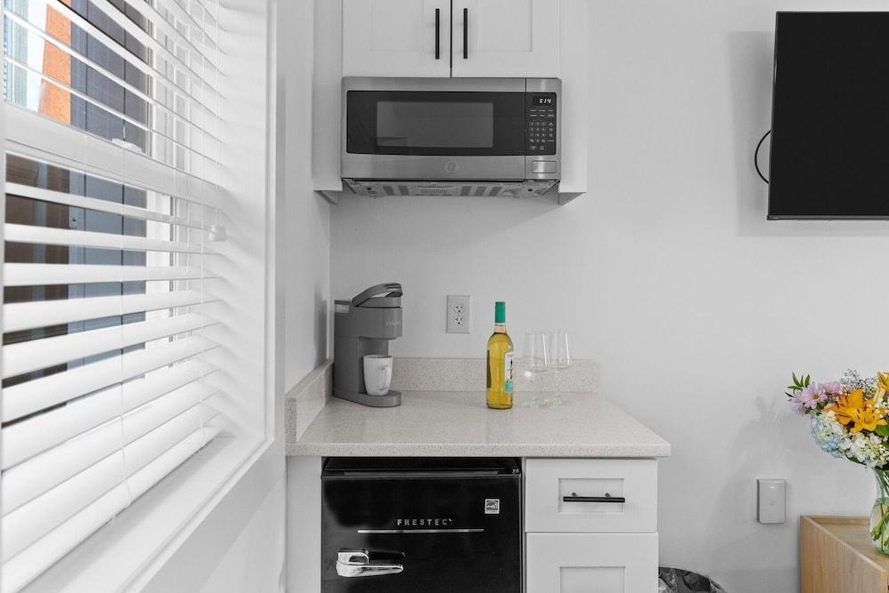 The Beach House Motel & Suites photo 29