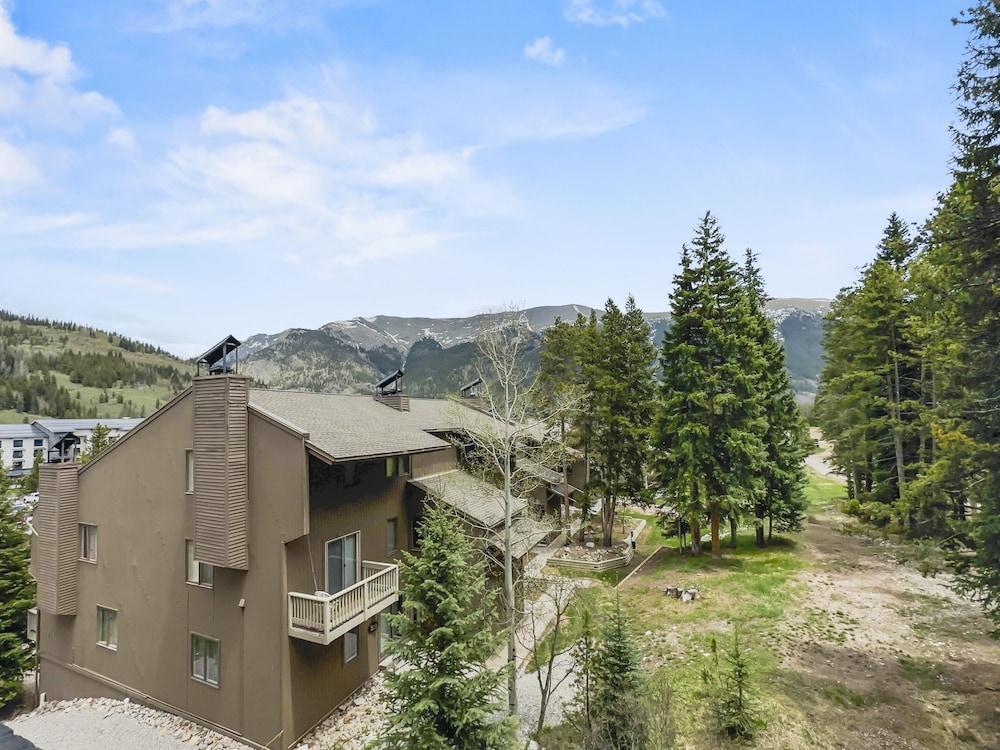 Cm321h Copper Mtn Inn Hotel Room by RedAwning photo 10