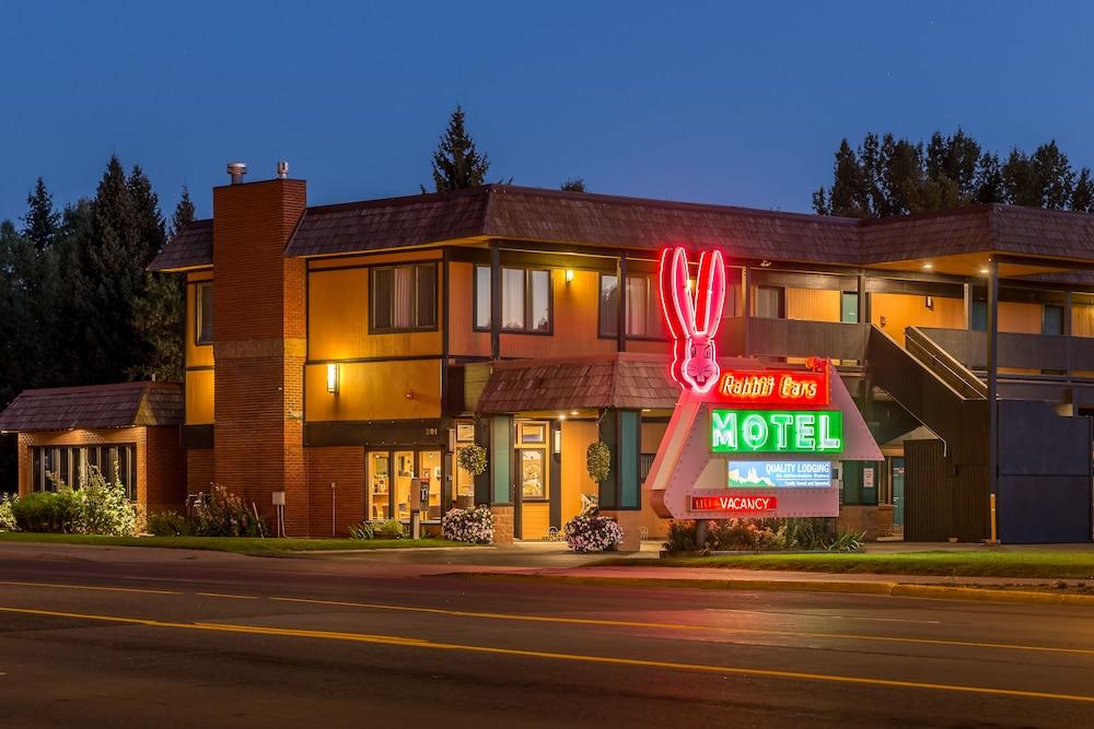 Rabbit Ears Motel photo 1