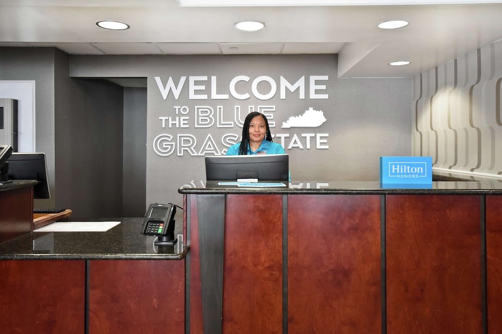 Hampton Inn I-75 Lexington/Hamburg Area photo 22