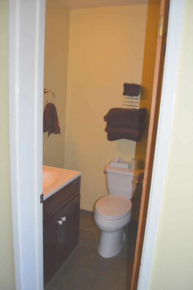 Montecito Sequoia Lodge photo 20