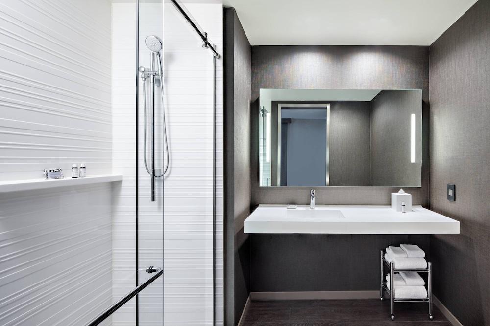 AC Hotel by Marriott Grand Rapids Downtown photo 18