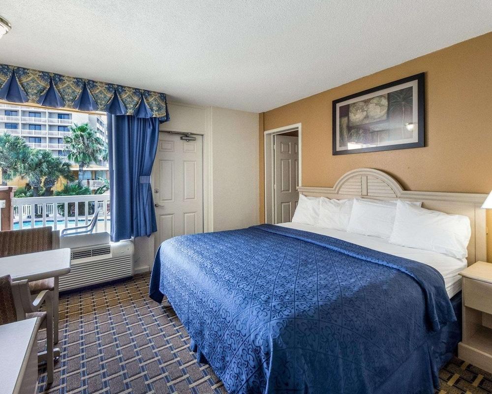 Quality Inn & Suites Corpus Christi Beachside photo 40
