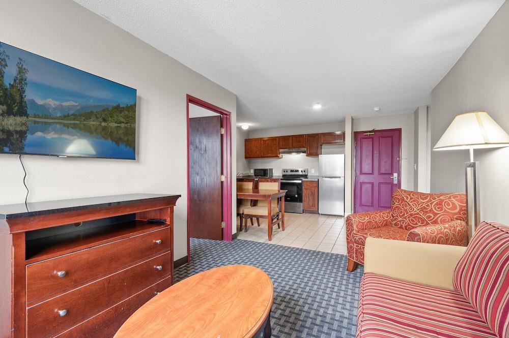 TownSquare Place photo 18