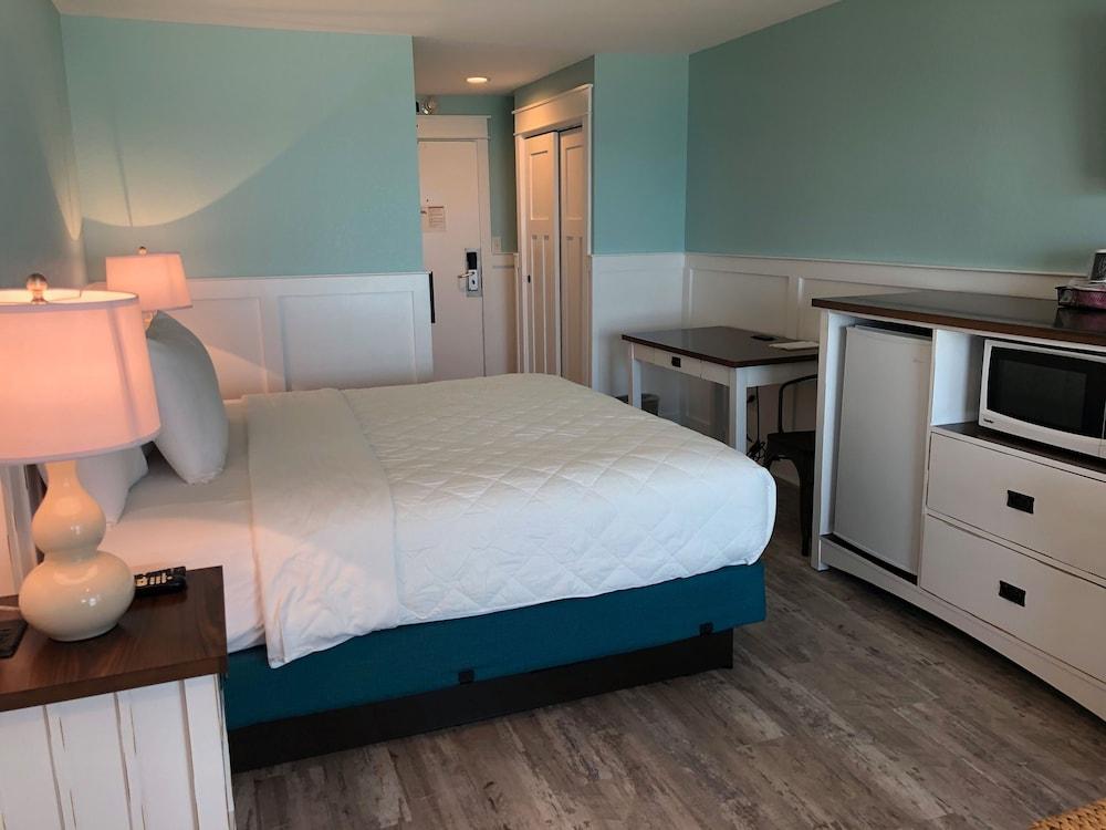 John Yancey Oceanfront Inn photo 63