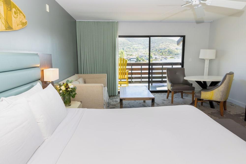 Lakehouse Resort photo 41