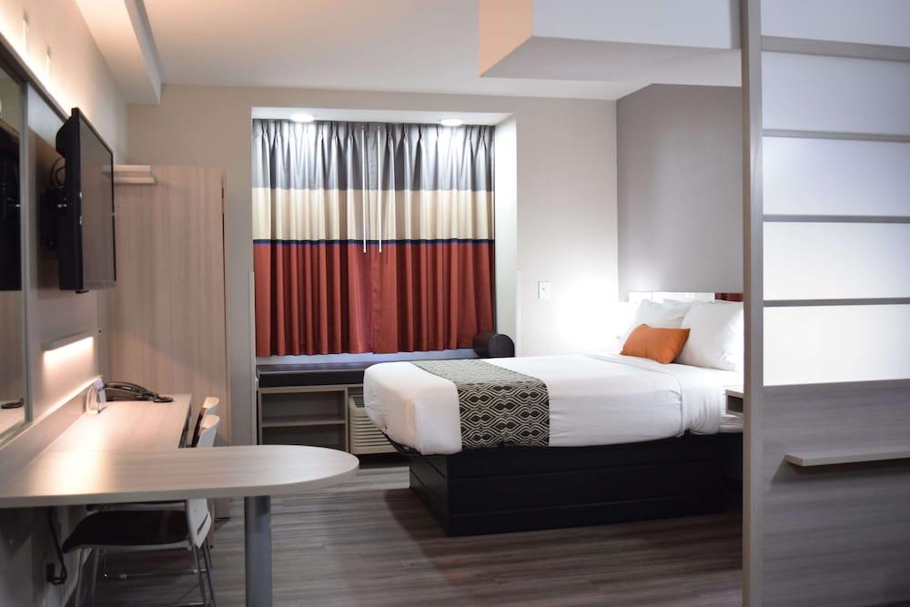 Microtel Inn & Suites by Wyndham Raleigh photo 16