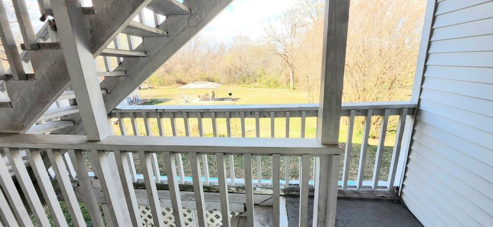 Twin Lakes Inn photo 10