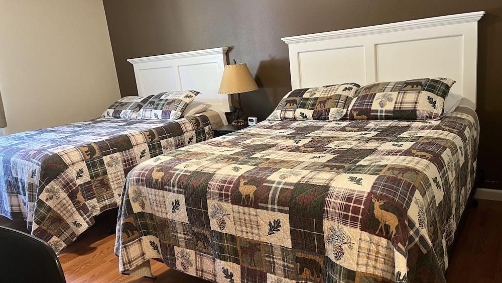 Denali Rainbow Village RV Park and Motel photo 58
