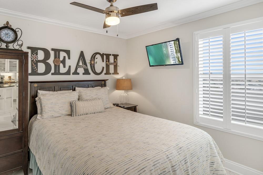 Pelican Beach Resort by Colasan photo 89