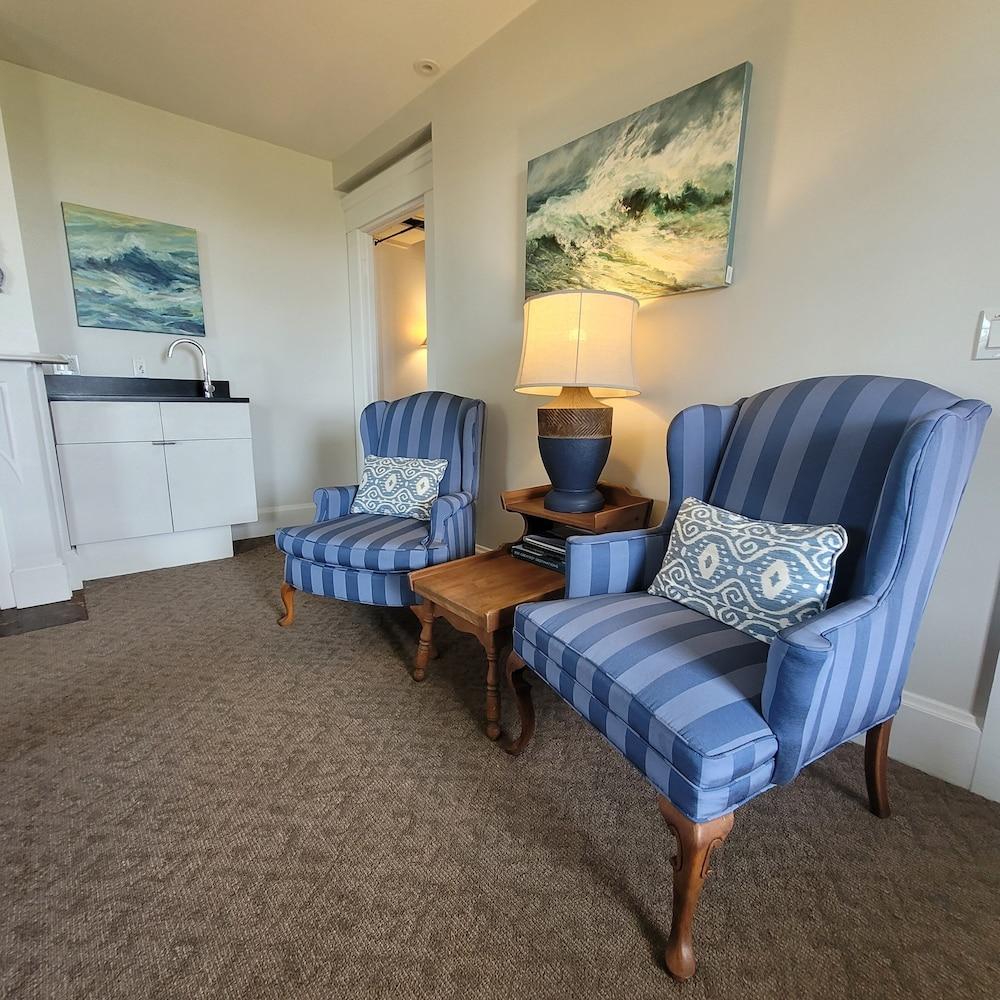 Stone House Inn photo 56