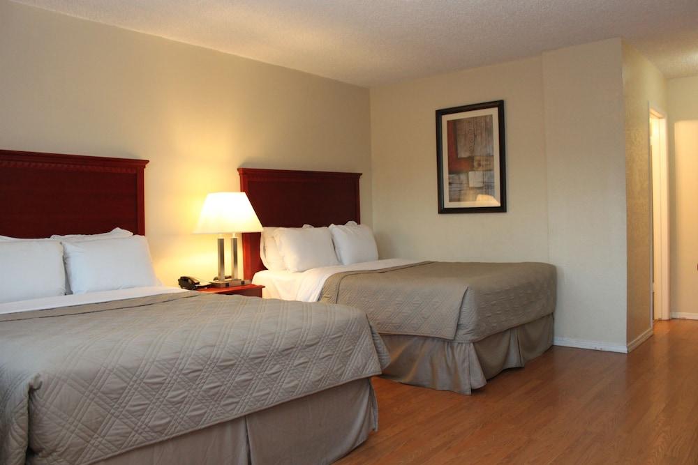 Budget Inn Lompoc photo 45